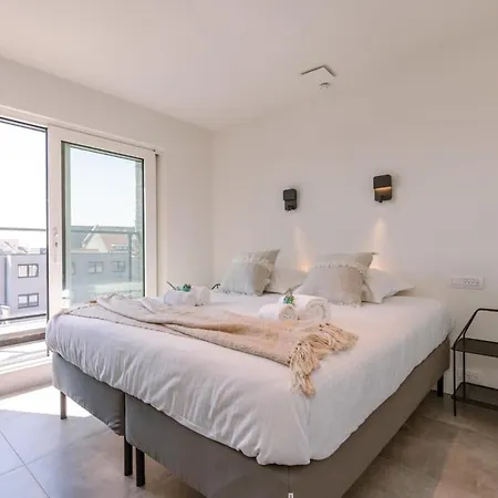 Huswell - Beautiful High Quality Duplex * De Haan